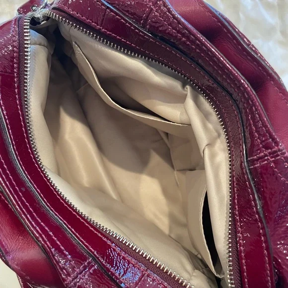 ~RARE Coach Maggie Mia Patent Cranberry Red Leather Handbag Tote Hobo Purse~